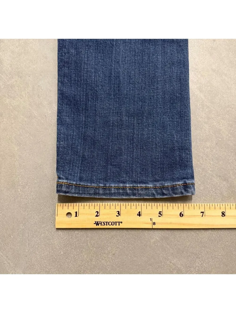 Y2K Men's Tommy Hilfiger Slim Straight Navy Jeans Sized 33x32
